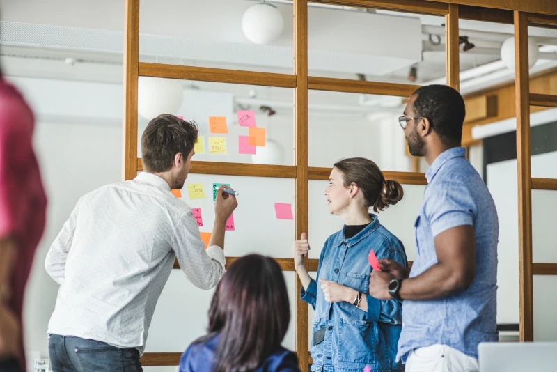 Reduce costs and simplify operations with virtualization training